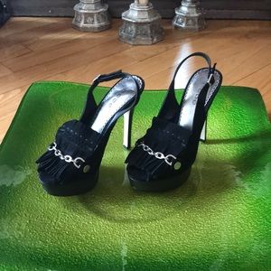 bebe pumps